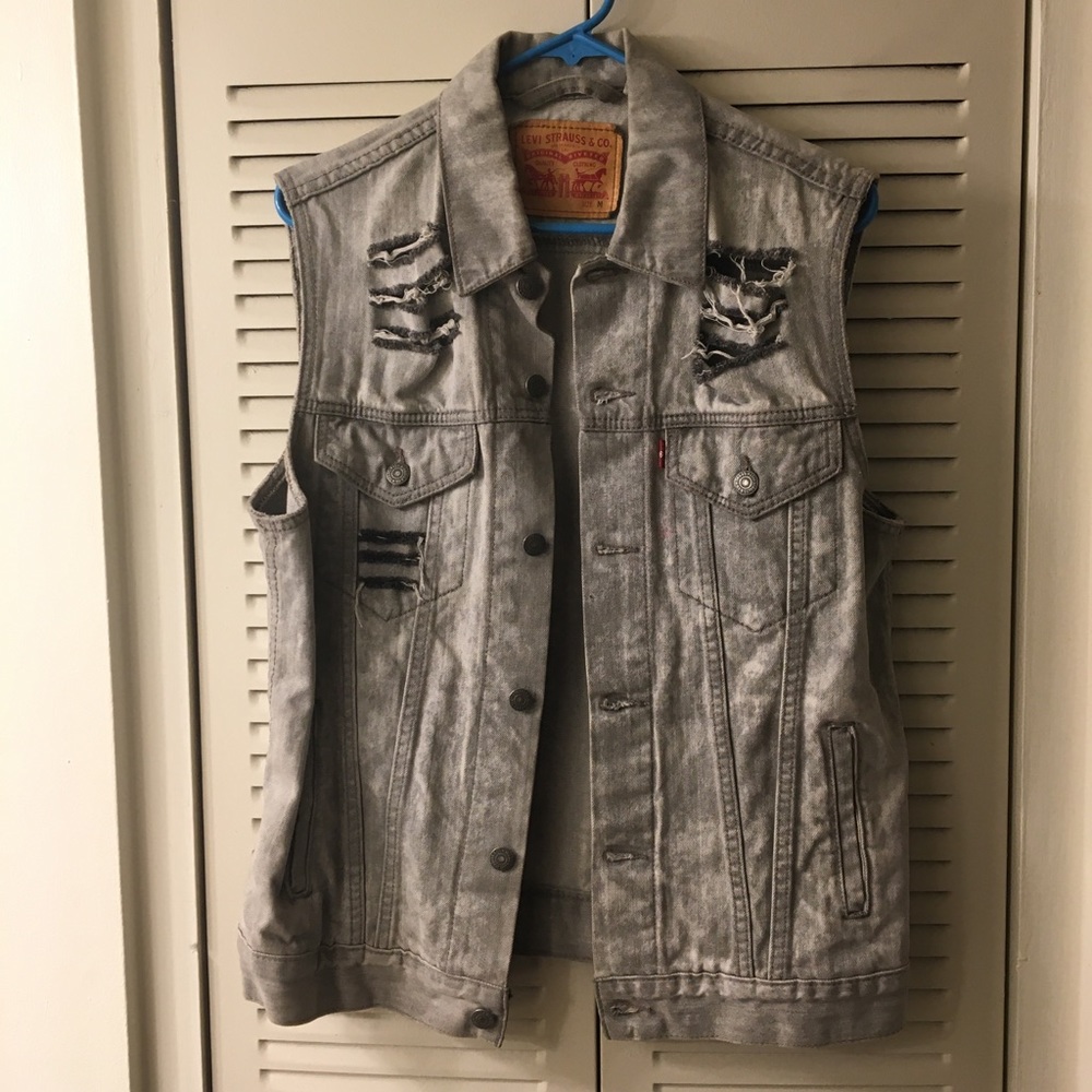 Men’s Levi’s Jean Jacket sz. M